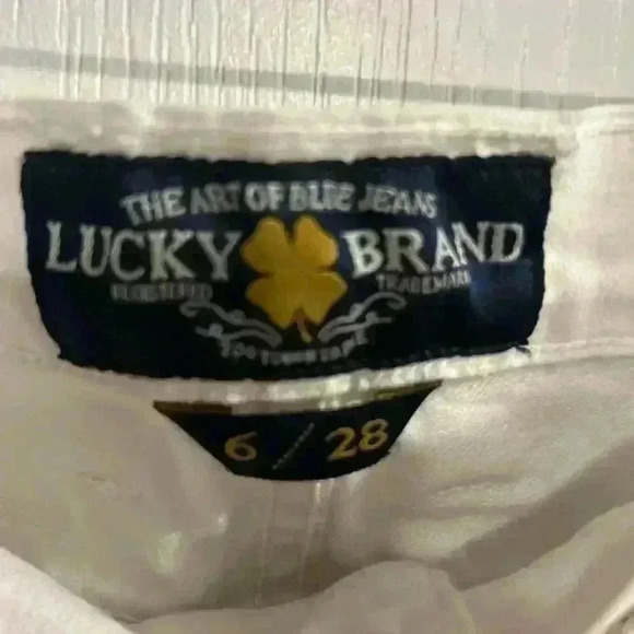 Lucky Brand Sienna Tomboy Ankle Crop White Denim Pants. Size 6/26 - Picture 4 of 13